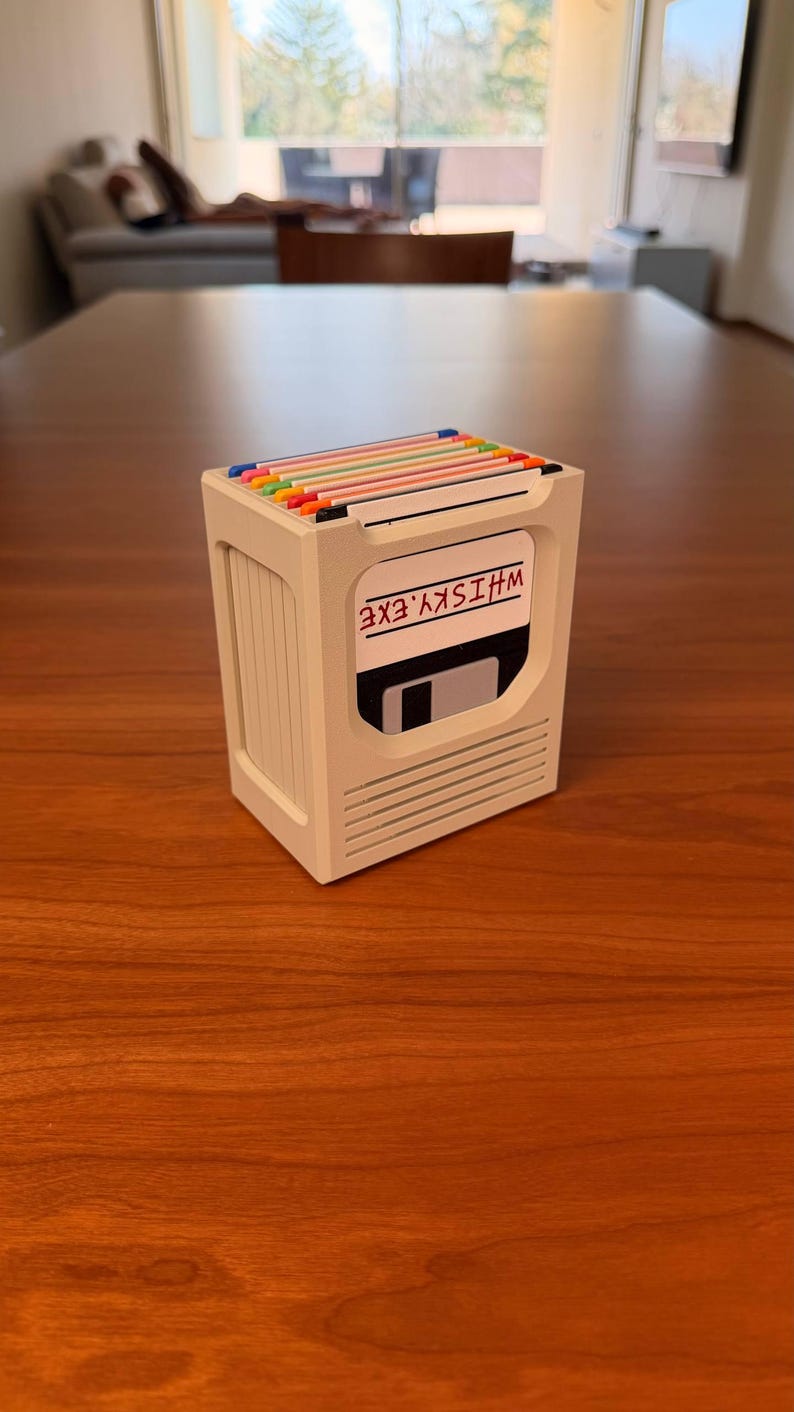 🔥Hot sale 49% off🔥 Floppy Disk Retro Tech Coaster Holder - w/8 Floppy Disc