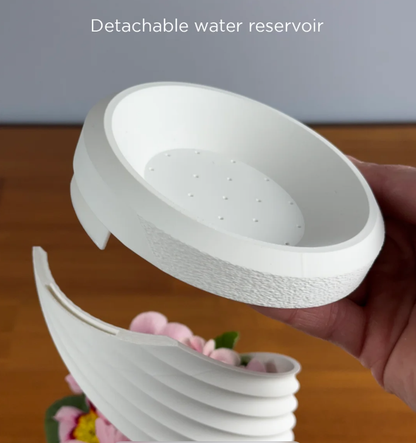 🔥Hot sale 49% off 🔥 Creative Self-Watering Desktop Vase | VERTIGO Swirl Design