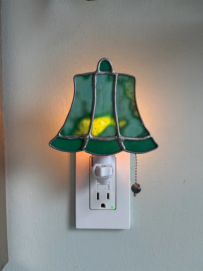 ✨ Vintage Stained Glass Plug-In Night Light